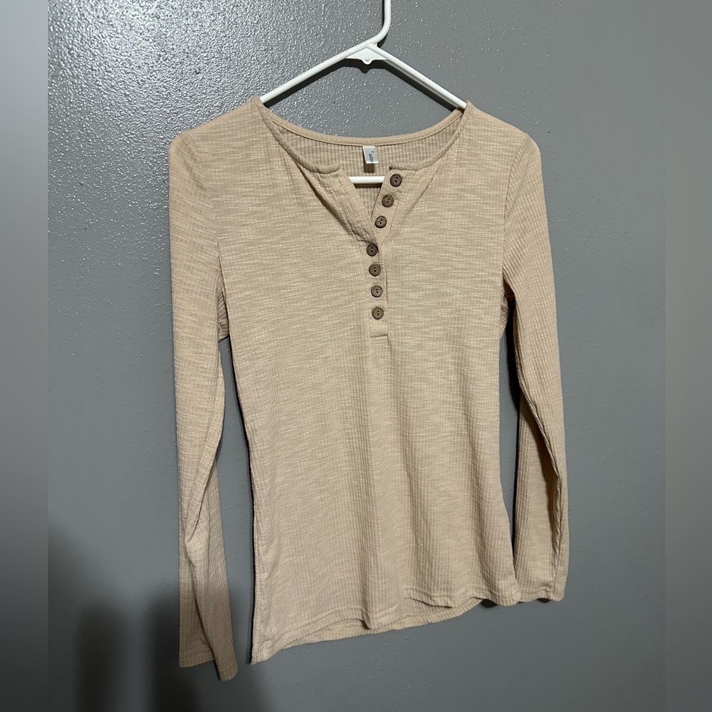 Long sleeve